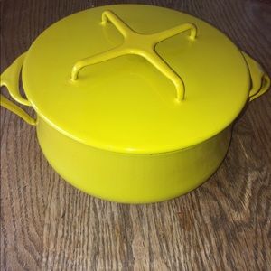Yellow dansk Dutch oven 2 Quart pan lovely